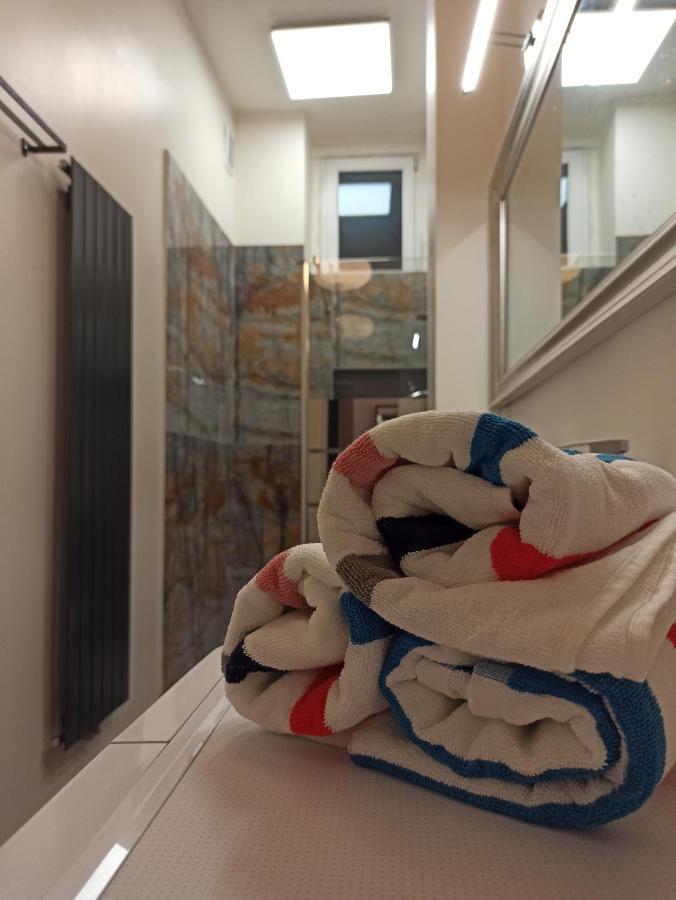 Apartament Rozeta Centrum 6Os Legnica Exteriör bild